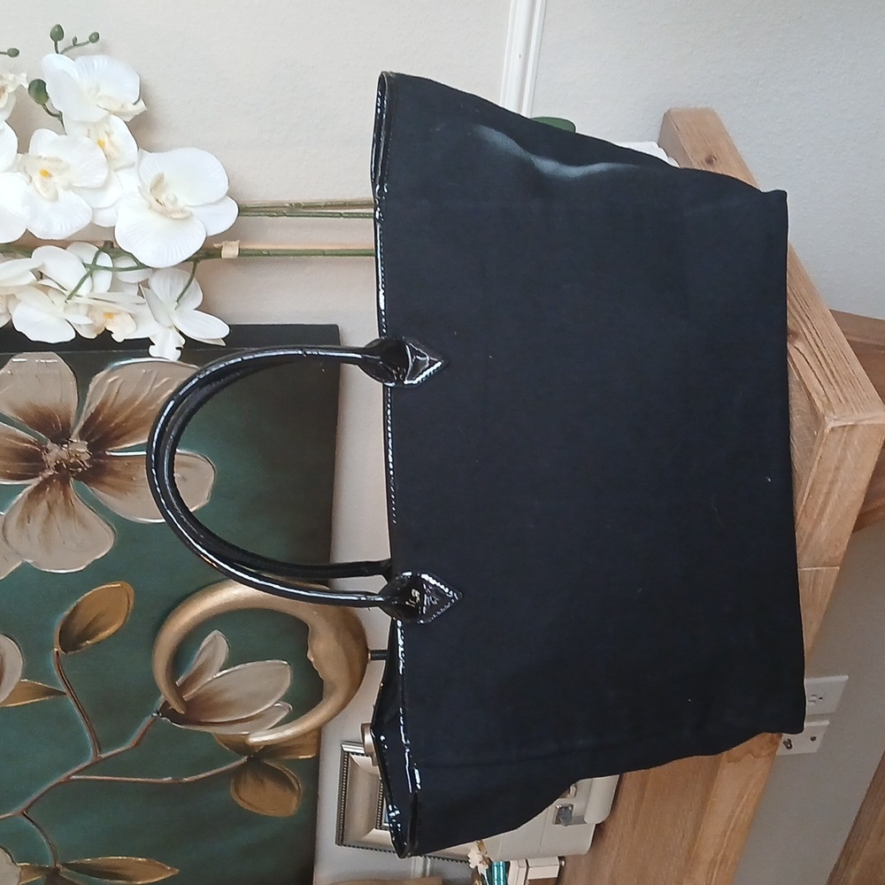 Victoria's Secret Large Fifth Avenue New York Weekender Tote Bag - Picture 11 of 17